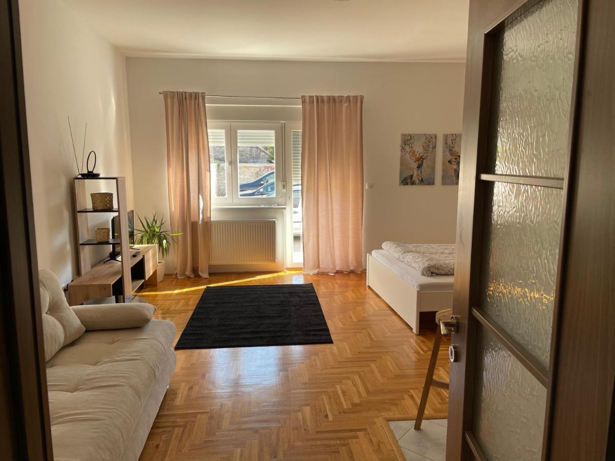 Apartman Sunny Sombor Exteriör bild